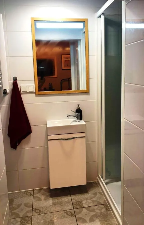 Underground Jacuzzi Rooms Krakow