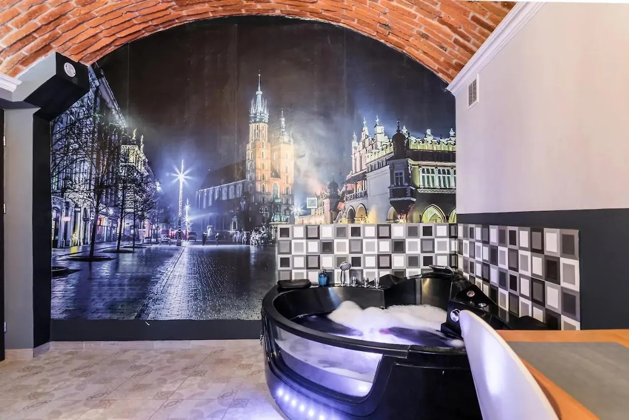 Underground Jacuzzi Rooms Krakow