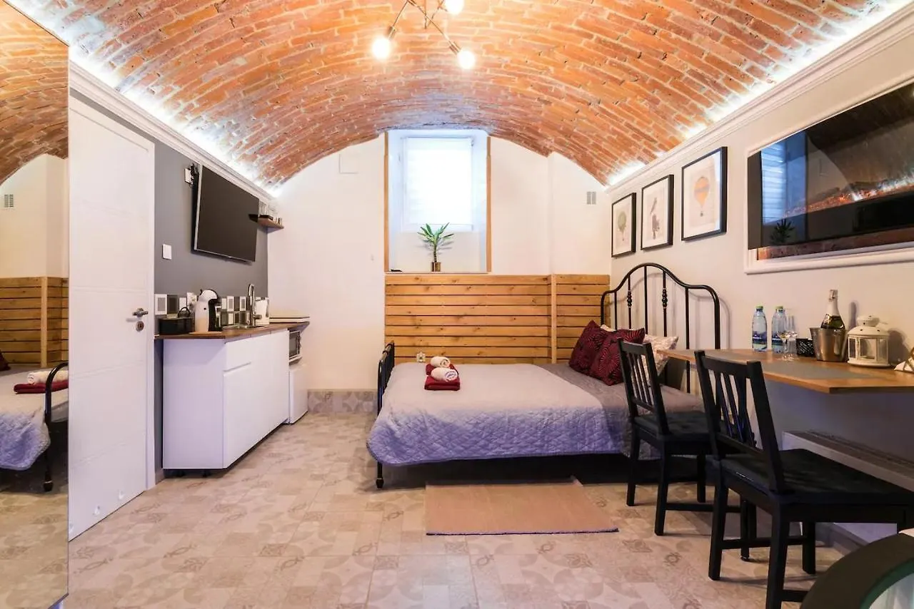 Underground Jacuzzi Rooms Krakow 0*,